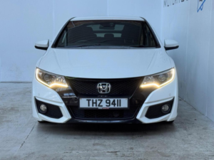 2016 Honda Civic 1.8 I-Vtec Sport Euro 6 (s/s) 5dr in White — image 2