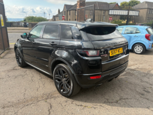 2017 Land Rover Range Rover Evoque 2.0 Td4 Hse Dynamic SUV 5dr Diesel Auto 4WD Euro 6 (s/s) (180 Ps) in Black — image 5