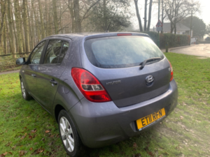 2011 Hyundai I20 Classic in Grey — image 6