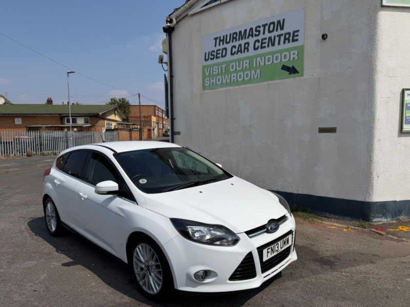 2013 Ford Focus 1.6 Tdci Zetec Euro 5 (s/s) 5dr in White — image 1