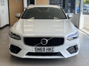 2019 Volvo V90 2.0 R-Design D4 in White — image 3