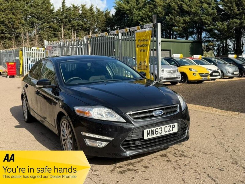 2013 Ford Mondeo 2.0 Tdci Zetec Business Edition Euro 5 5dr in Black — image 1