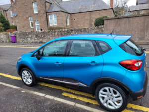 2014 Renault Captur 1.5 Dynamique Medianav Dci 90 Stop & Start in Blue — image 4