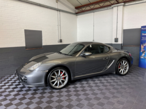 2007 Porsche Cayman 3.4 987 S Coupe 2dr Petrol Manual (254 G/km, 295 Bhp) in Grey — image 2