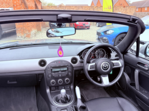2010 Mazda Mx-5 2.0 I Sport Tech in Silver — image 2