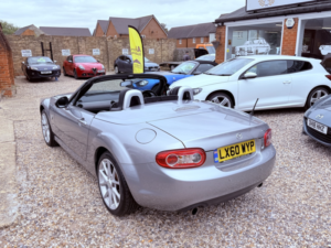 2010 Mazda Mx-5 2.0 I Sport Tech in Silver — image 4