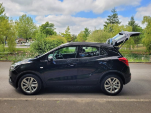 2017 Vauxhall Mokka X 1.4i Turbo Ecotec Design Nav SUV 5dr Petrol Manual Euro 6 (s/s) (140 Ps) in Multicolour — image 6