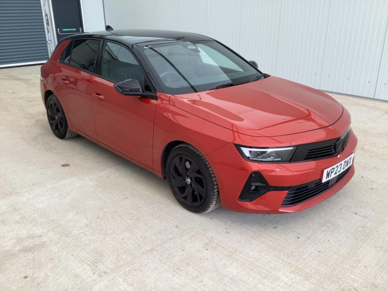 2023 Vauxhall Astra 1.6 12.4kwh Gs Auto Euro 6 (s/s) 5dr in Red — image 1