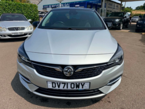 2021 Vauxhall Astra 1.2 Turbo Griffin Edition Hatchback 5dr Petrol Manual Euro 6 (s/s) (145 Ps) in Silver — image 6