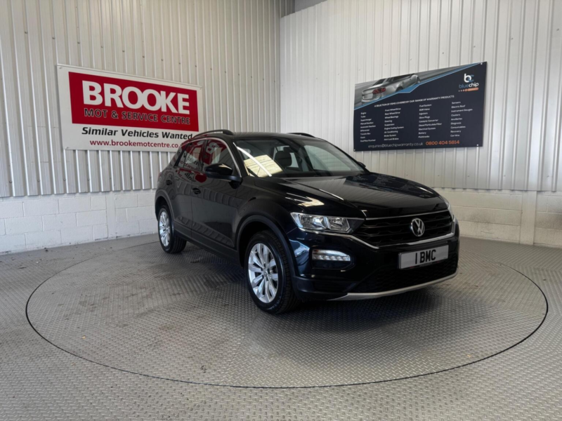 2020 Volkswagen T-Roc 1.5 Tsi Evo Se Euro 6 (s/s) 5dr in Black — image 1