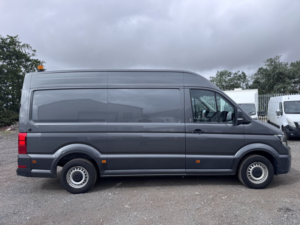 2021 Volkswagen Crafter 2.0 Tdi Cr35 4motion. Trendline Mwb Van. Mobile Workshop. in Grey — image 5