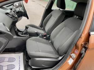 2013 Ford Fiesta 1.25 Zetec in Yellow — image 6