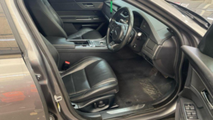 2016 Jaguar Xf 3.0 V6 S Auto Euro 6 (s/s) 4dr in Grey — image 3