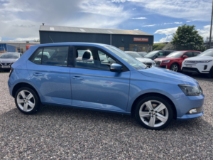2017 Skoda Fabia 1.0 Tsi Se L in Blue — image 5
