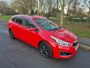 2017 Kia Ceed 1.0 T-Gdi 3 Sportswagon 5dr Petrol Manual Euro 6 (s/s) (118 Bhp) in Red — image 3