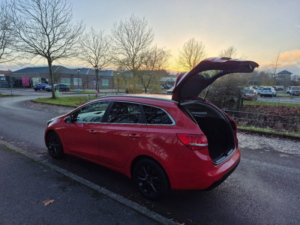 2017 Kia Ceed 1.0 T-Gdi 3 Sportswagon 5dr Petrol Manual Euro 6 (s/s) (118 Bhp) in Red — image 6