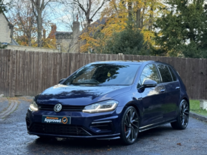 2018 Volkswagen Golf 2.0 Tsi R in Blue — image 4
