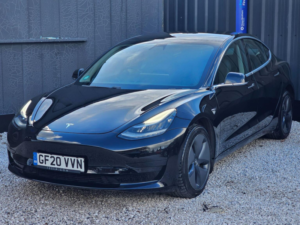 2020 Tesla Model 3 Standard Range Plus Auto Rwd 4dr in Black — image 3