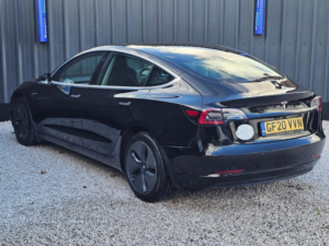 2020 Tesla Model 3 Standard Range Plus Auto Rwd 4dr in Black — image 4