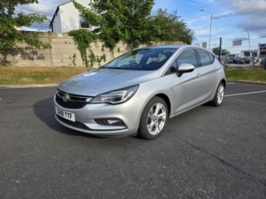 2018 Vauxhall Astra 1.4 I Turbo Sri Nav in Silver — image 2