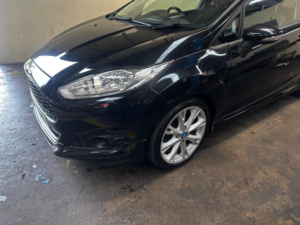 2015 Ford Fiesta 1.0t Ecoboost Zetec S Euro 6 (s/s) 3dr in Black — image 2