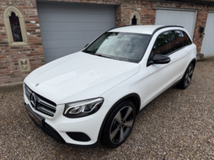 2019 Mercedes-Benz Glc 2.1 Glc220d Urban Edition in White — image 2