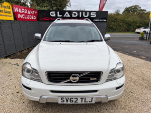 2013 Volvo Xc90 2.4 D5 R-Design Geartronic 4WD Euro 5 5dr in White — image 2