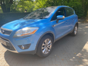 2009 Ford Kuga 2.0 Tdci Titanium AWD Euro 4 5dr in Blue — image 3