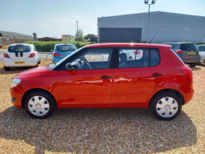 2011 Skoda Fabia 1.2 S Euro 5 5dr in Red — image 4