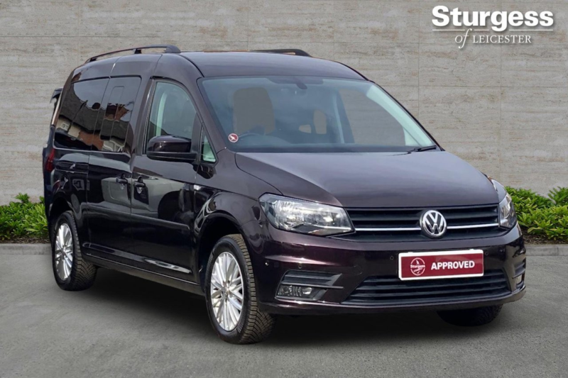 2016 Volkswagen Caddy Maxi Life 2.0 Tdi Bluemotion Tech DSG Euro 6 (s/s) 5dr in Purple — image 1