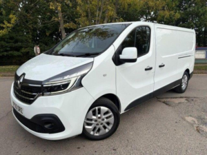 2020 Renault Trafic 2.0 Dci Energy 30 Sport Edc Lwb Standard Roof Euro 6 (s/s) 5dr in White — image 3