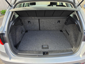 2019 SEAT Arona 1.6 Tdi Se Technology Lux Euro 6 (s/s) 5dr in Silver — image 6