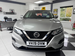 2019 Nissan Qashqai 1.3 Dig-T Acenta Premium Euro 6 (s/s) 5dr in Silver — image 2
