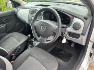 2013 Dacia Sandero 1.2 Ambiance in White — image 5