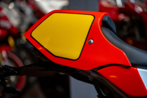 2025 Yamaha Xsr900 Gp *one Owner - Only 3 Miles From New* in Red — image 4
