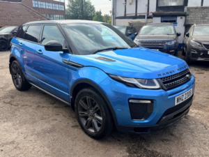 2018 Land Rover Range Rover Evoque Td4 Landmark in Blue — image 4
