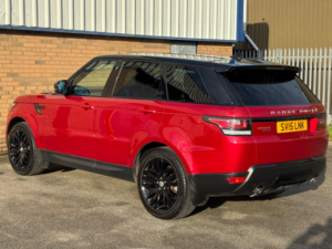 2015 Land Rover Range Rover Sport 3.0 Sd V6 Hse Dynamic Auto 4WD Euro 5 (s/s) 5dr in Red — image 4