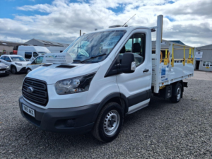 2019 Ford Transit 2.0 350 Ecoblue Dropside Flat Bed in White — image 3
