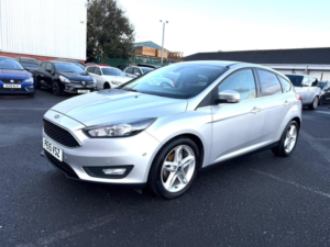 2015 Ford Focus 1.0t Ecoboost Zetec Euro 6 (s/s) 5dr in Silver — image 3