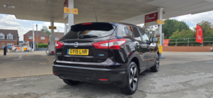 2015 Nissan Qashqai 1.5 Dci N-Tec in Black — image 3