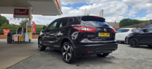 2015 Nissan Qashqai 1.5 Dci N-Tec in Black — image 4