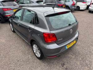 2015 Volkswagen Polo 1.2 Tsi Bluemotion Tech Se DSG Euro 6 (s/s) 5dr in Grey — image 5