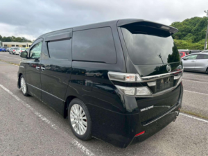 2012 Toyota Vellfire 2.4 Z 5dr 8 Seats in Black — image 4