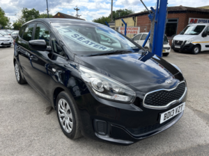 2013 Kia Carens