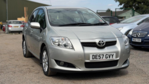 2007 Toyota Auris 1.6 Vvt-I Tr 5dr in Silver — image 5