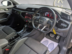 2020 Audi Q3 2.0 Tdi 35 Black Edition S Tronic Euro 6 (s/s) 5dr in Black — image 4