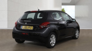 2016 Peugeot 208 1.2 Puretech Active Black 5dr Low Tax+8 Stamps+1 Keeper in Black — image 2