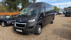 2022 Peugeot Boxer 2.2 Bluehdi 335 Professional L3 H2 Euro 6 (s/s) 5dr in Grey — image 3