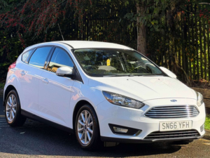 2016 Ford Focus 1.0t Ecoboost Titanium Hatchback 5dr Petrol Auto Euro 6 (s/s) (125 Ps) in White — image 6