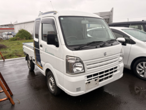 2018 Suzuki Carry Wagon Large Cab Pickup Truck in White — image 2